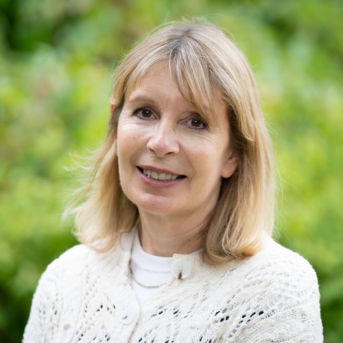 Toni Clarke